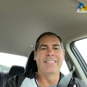 Meet your Posher, Tom